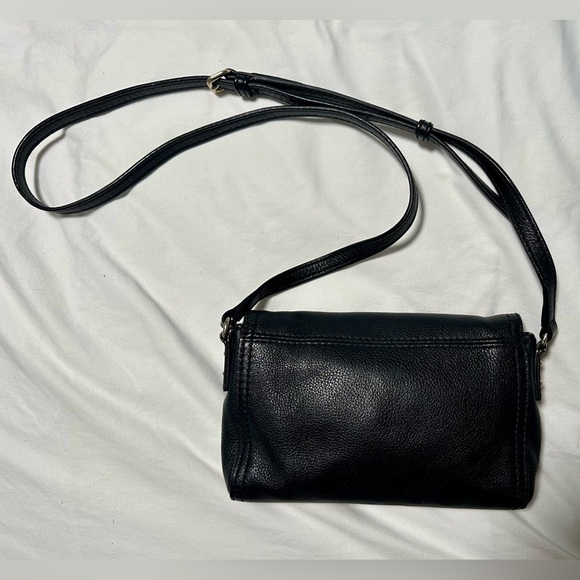 kate spade Cobble Hill Mini Carson Crossbody bag in Black - Picture 3 of 9